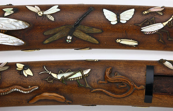 Rare Insect & Reptile Masterpiece Sword Scabbard, Aogai Raden Koshirae (NBTHK Hozon) with Muromachi Kanekage Wakizashi (NBTHK Hozon)