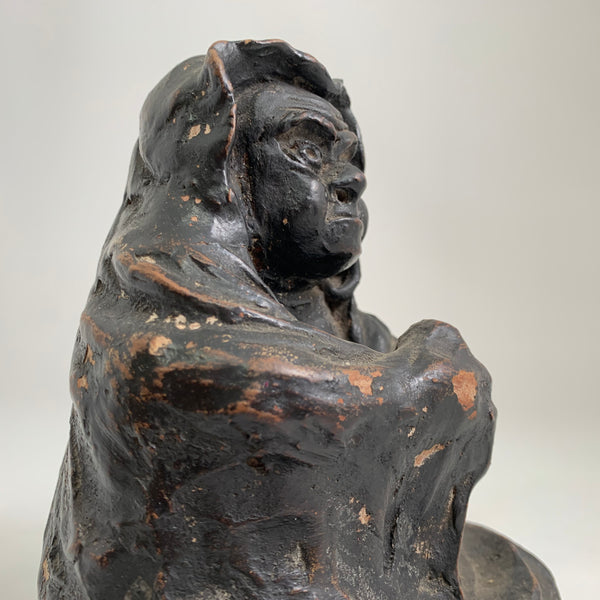 Antique Japanese Hooded Daruma Figure – Black Lacquered Clay Buddhist Sculpture – Meiji Period (Attributed)