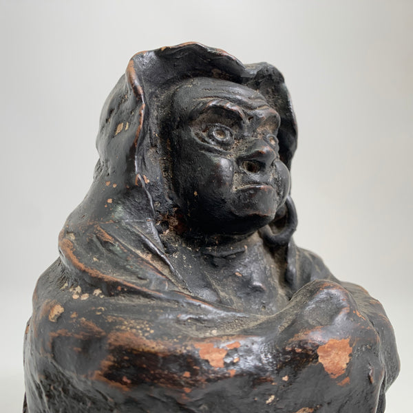 Antique Japanese Hooded Daruma Figure – Black Lacquered Clay Buddhist Sculpture – Meiji Period (Attributed)
