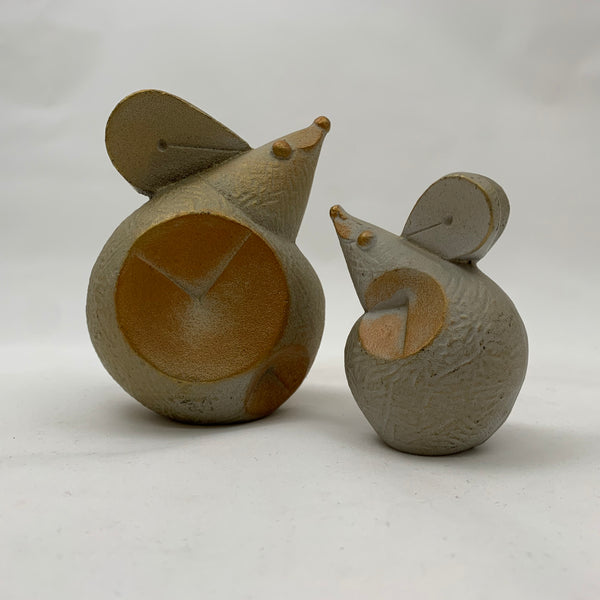 Japanese Modern Mouse Sculptures – Pair of Signed Nezumi Figures by Sotaro Saegusa