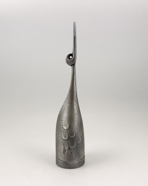 Japanese modern cast metal crane sculpture by Tadahiro Baba functioning as a bell and traditional beni ink holder.